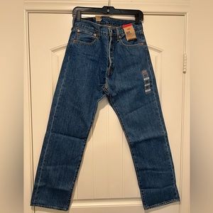 Levi’s 501 Medium Stonewash